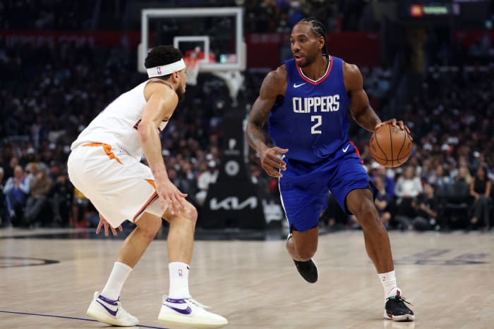 Leonard's contract extension will bring clarity for the Clippers and their other star players' futures.